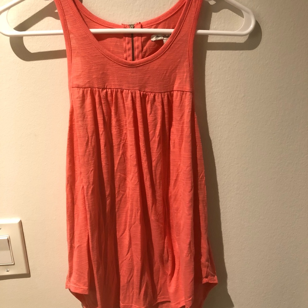 Coral tank top